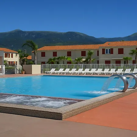 F2 Avec Terrasse, Jardin, Parking Et Acces Piscine A 500m Du Village D'argeles-sur-mer - Fr-1-732-63 Apartmán *