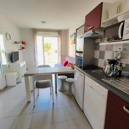 F2 Avec Terrasse, Jardin, Parking Et Acces Piscine A 500m Du Village D'argeles-sur-mer - Fr-1-732-63 * 아르젤레쉬르메르